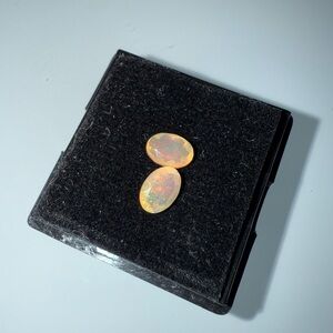 Small Loose Opal Gemstones